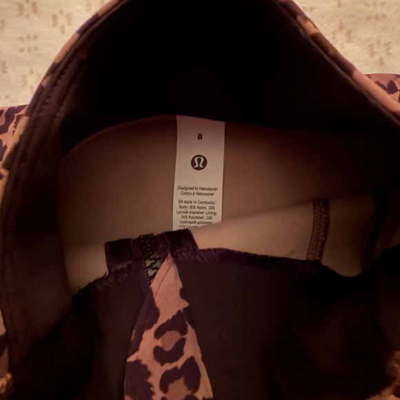 NWT Define Cropped Jacket Nulu - Picture 10 of 11